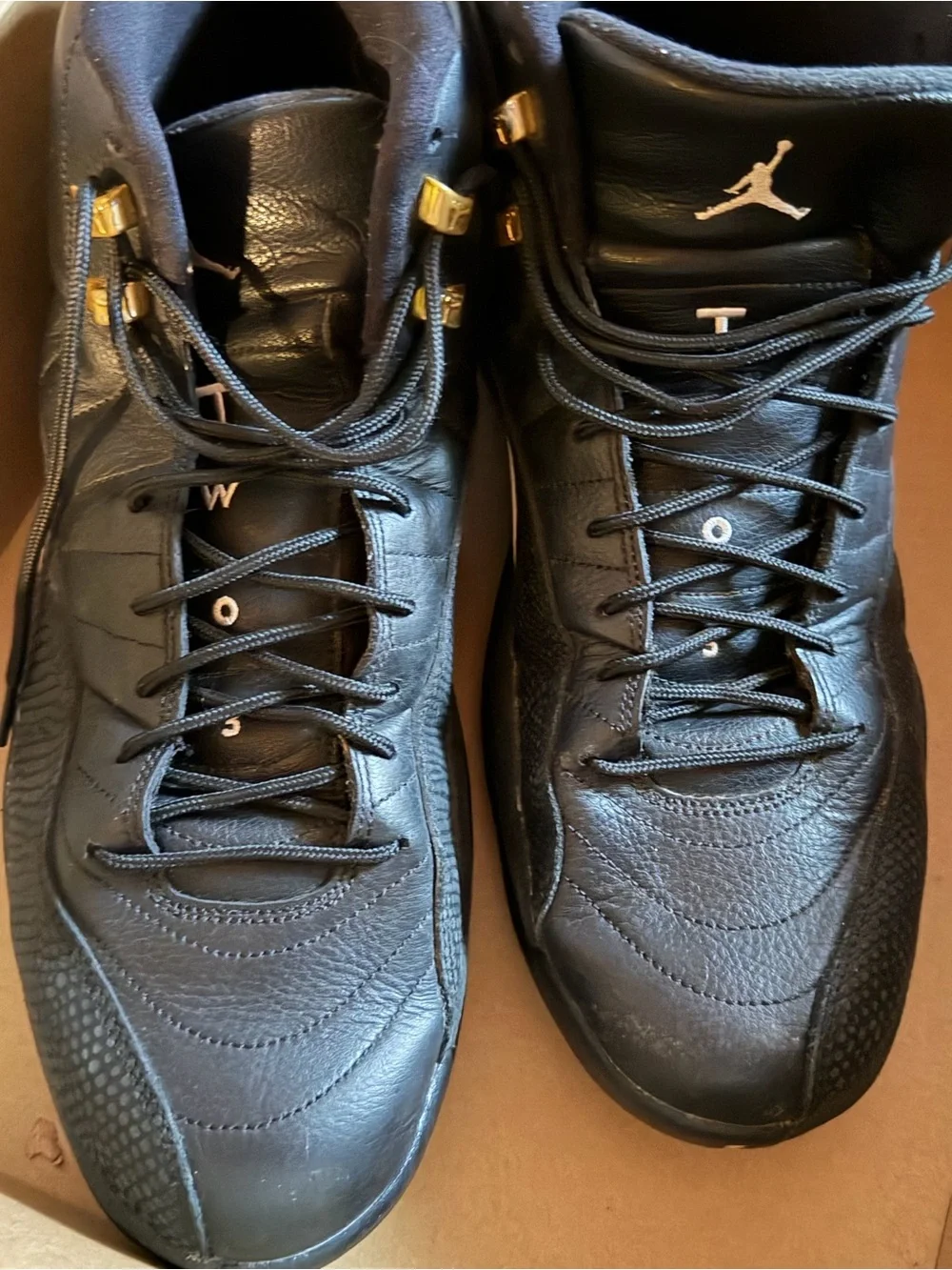 Jordan Black Leather Retro 23 Low-Top Sneakers